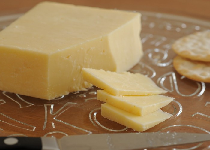 Eating Somerset Cheddar can reduce your carbon footprint! - Larder Magazine