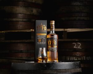 1770 10 year old Peated Single Malt Scotch Whisky (Credit: Glasgow Distillery)