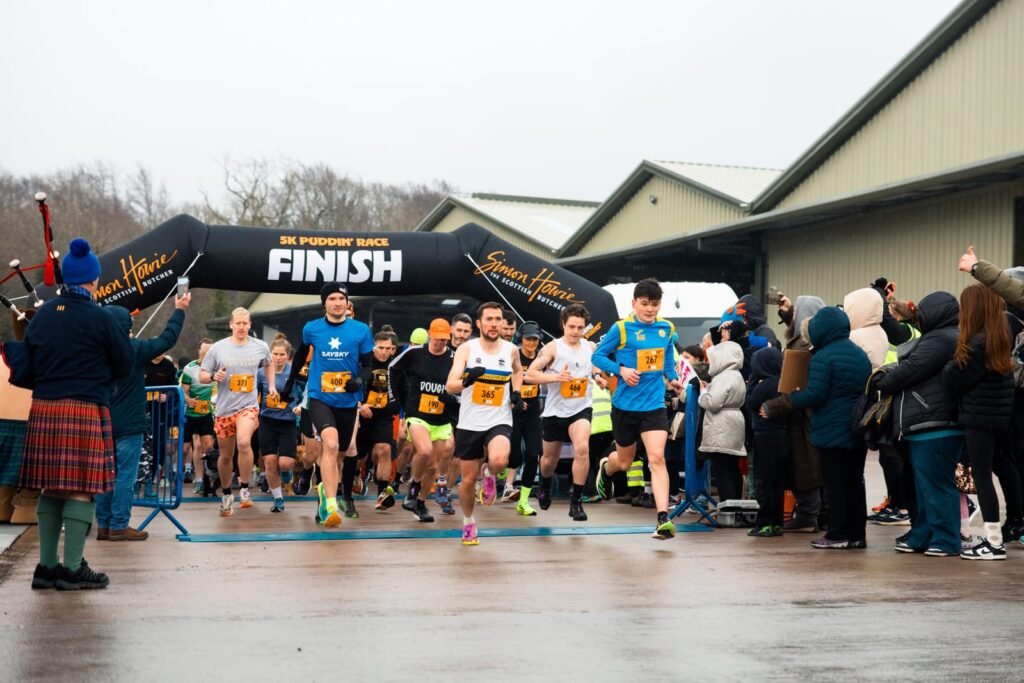 Race start (Credit: © Ruaridh Kidd)